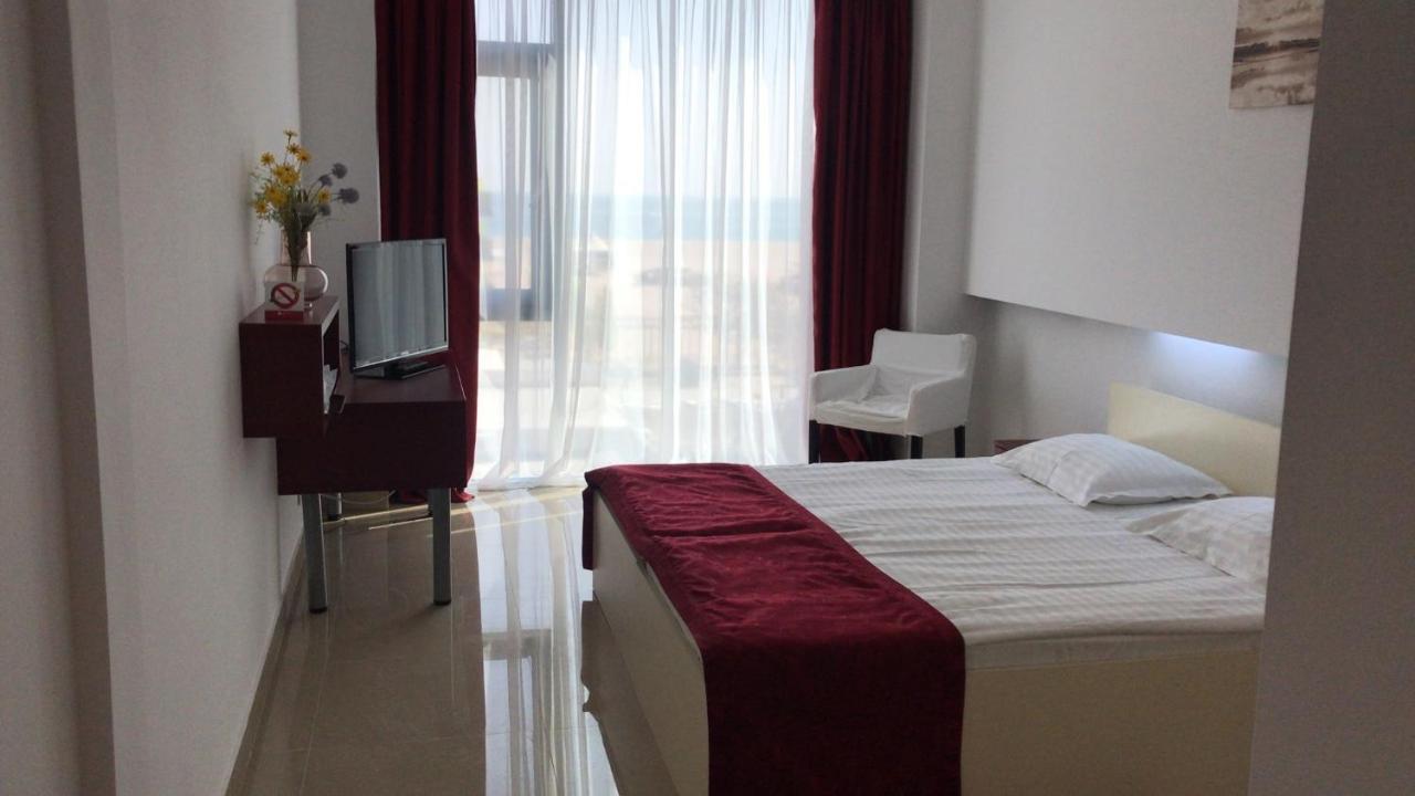 Hotel Hefaistos - Mamaia Exteriör bild